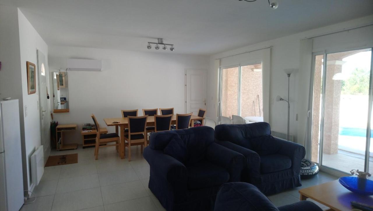 Poppey Villa Peret Bagian luar foto