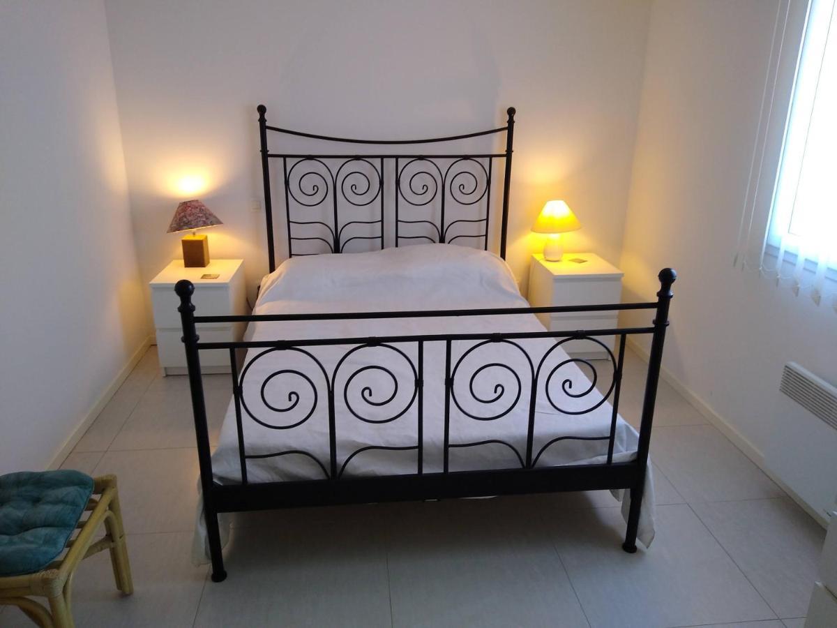 Poppey Villa Peret Bagian luar foto